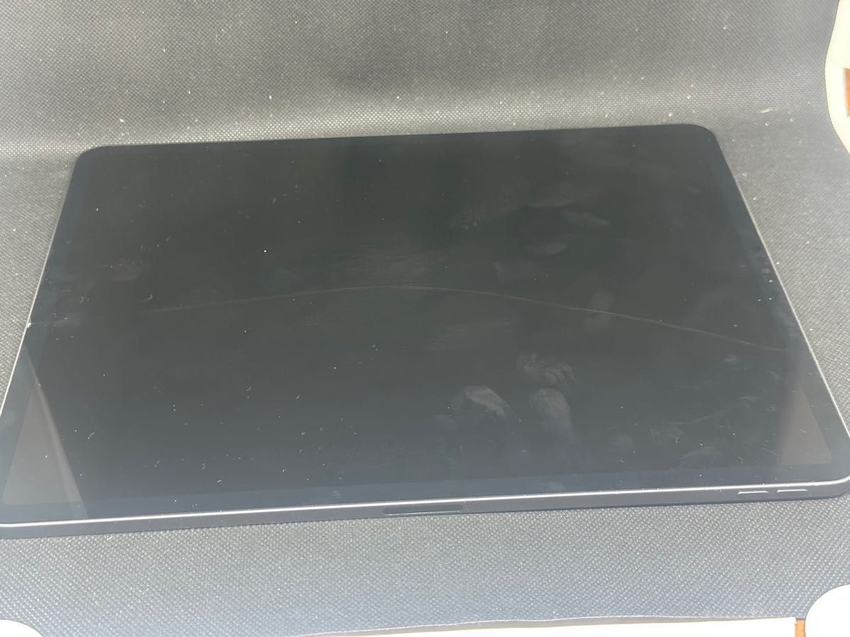 Apple iPad Pro 12 9インチ 第5世代 256gb wifi 画面割れ ジャンク扱い
