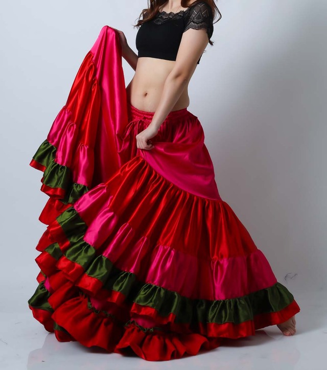 25ヤードスカートM1-5サテンゴージャスフリル（ローズ、レッド