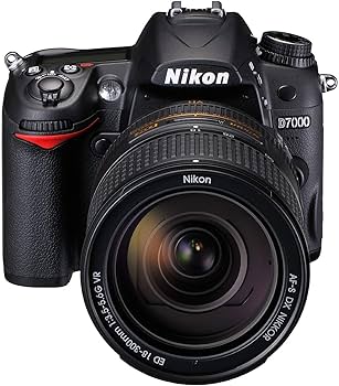 Amazon.co.jp: Nikon デジタル一眼レフカメラ D7000 スーパーズーム