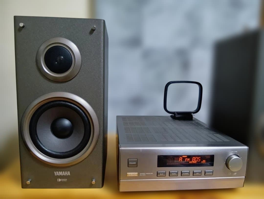 YAMAHA レシーバーアンプと2ウェイスピーカーのセット